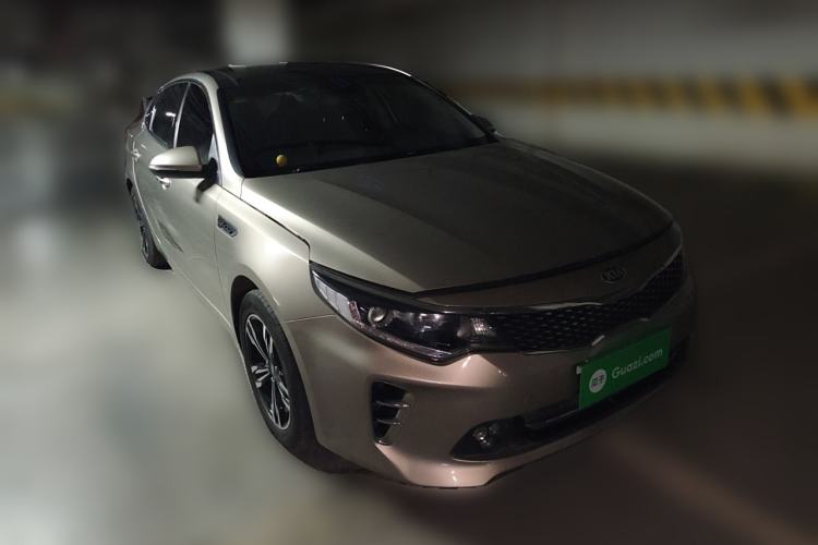 Used Kia K5 2016 1.6T Automatic LUX Front Right 45 Deg