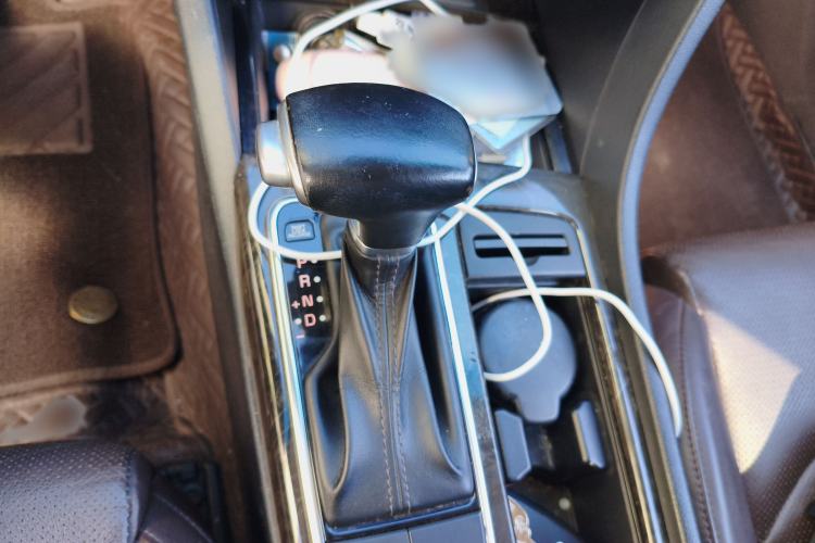 Used Kia K5 2016 1.6T Automatic PRM Gear Lever