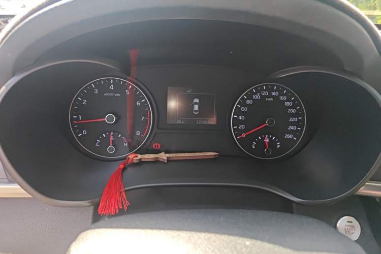 Used Kia K5 2016 1.6T Automatic LUX Instrument Cluster