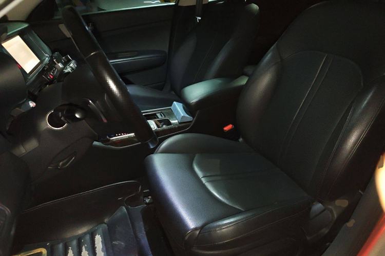 Used Kia K5 2016 1.6T Automatic LUX Left Front Seat