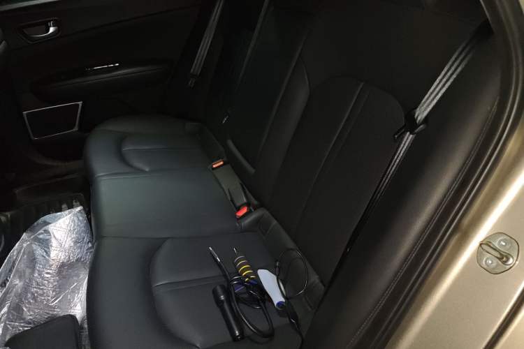 Used Kia K5 2016 1.6T Automatic LUX Left Rear Seat