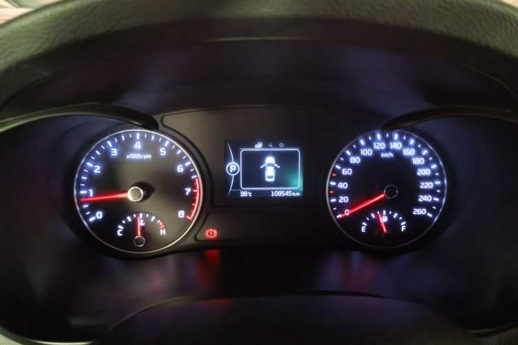 Used Kia K5 2016 1.6T Automatic LUX Odometer Close Up