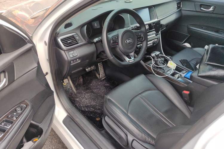 Used Kia K5 2016 1.6T Automatic LUX Driver Seat