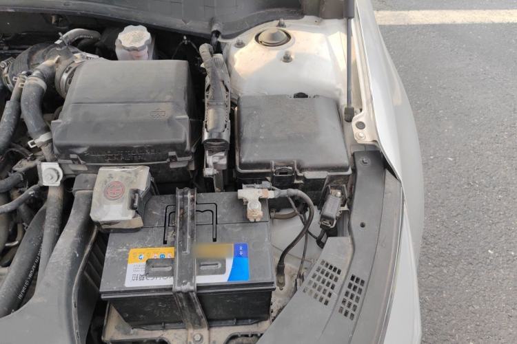 Used Kia K5 2016 1.6T Automatic LUX Engine Bay Left