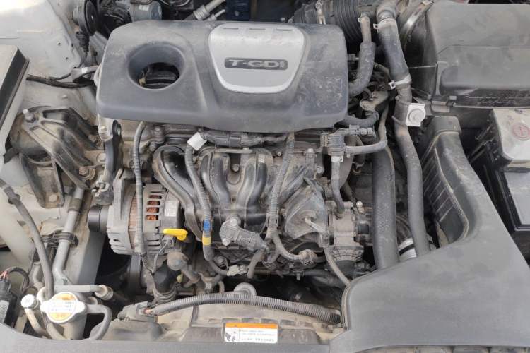 Used Kia K5 2016 1.6T Automatic LUX Engine Bay