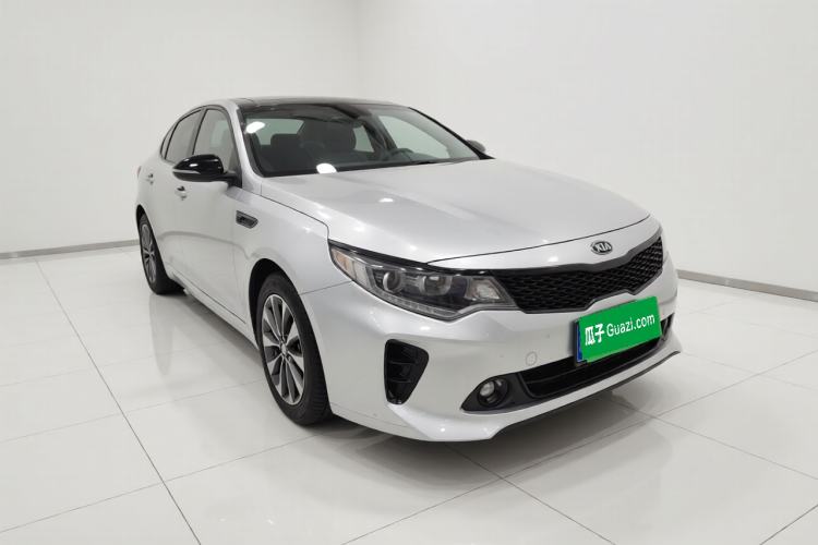 Used Kia K5 2016 1.6T Automatic LUX Front Right 45 Deg
