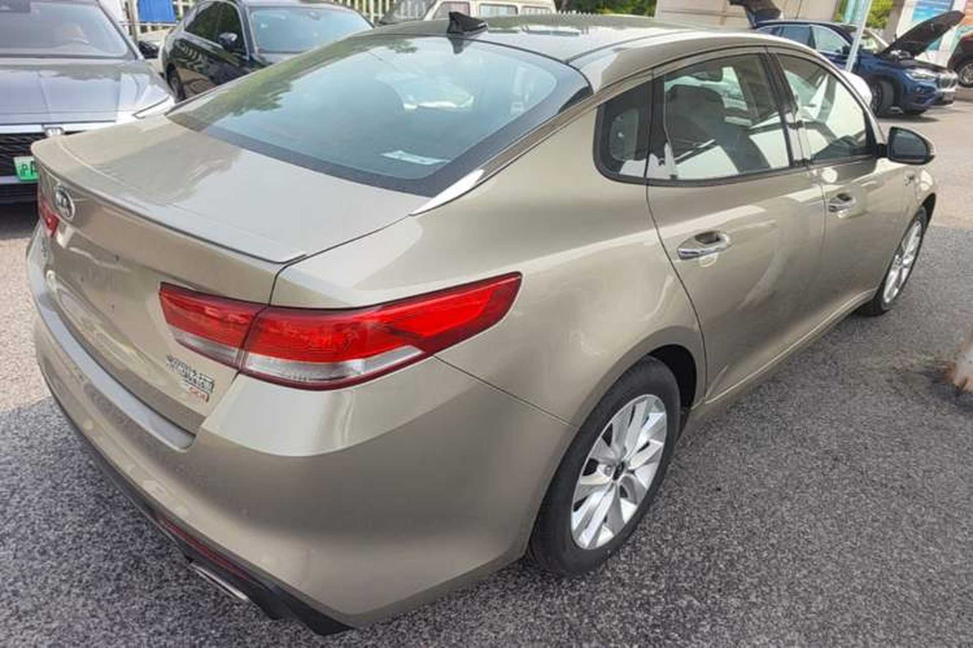 Used Kia K5 2016 1.6T Automatic LUX Rear Right 45 Deg