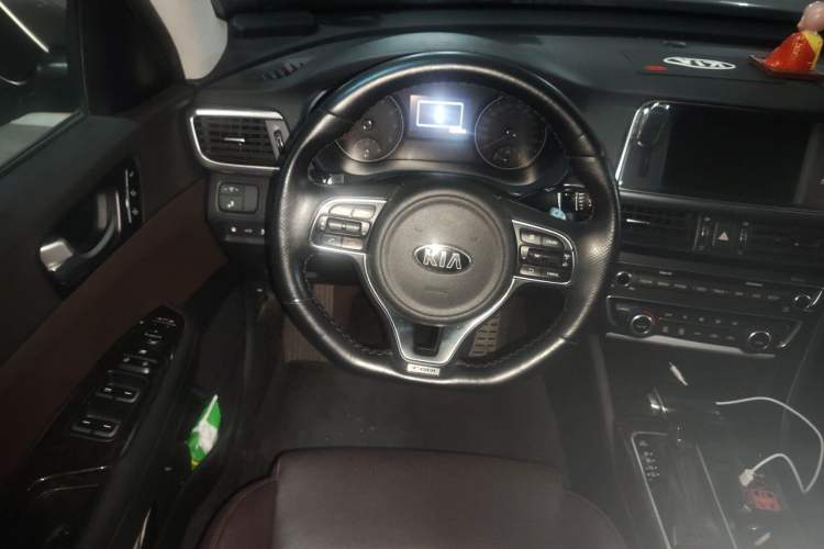 Used Kia K5 2016 1.6T Automatic PRM Steering Wheel
