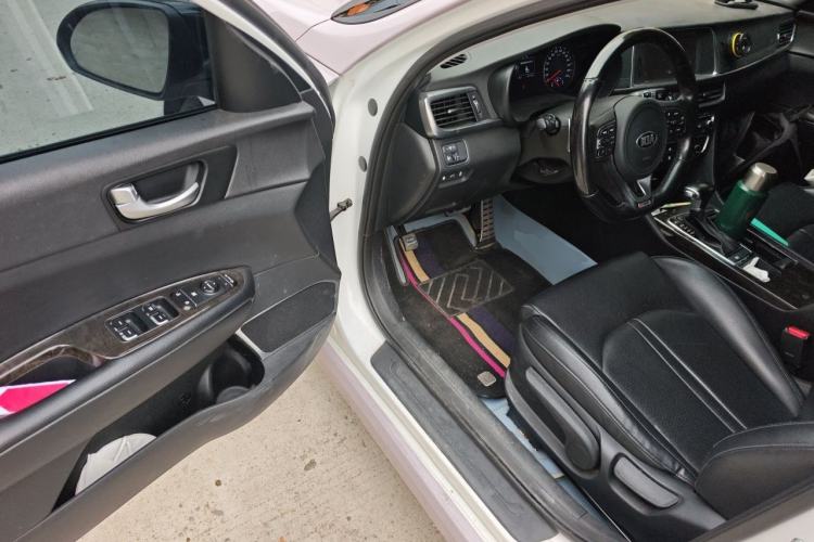Used Kia K5 2016 1.6T Automatic LUX Driver Seat