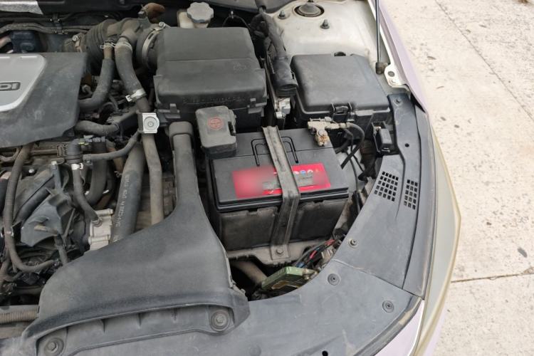 Used Kia K5 2016 1.6T Automatic LUX Engine Bay Left