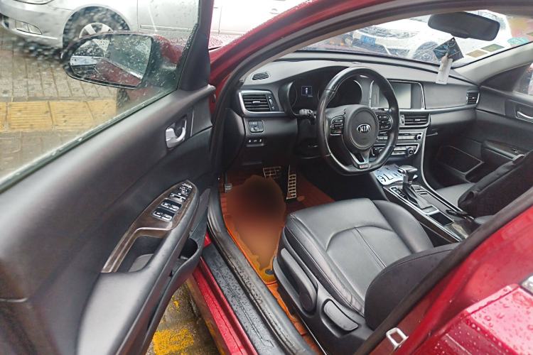 Used Kia K5 2016 1.6T Automatic LUX Driver Seat