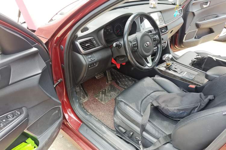 Used Kia K5 2016 2.0L Automatic LUX Driver Seat