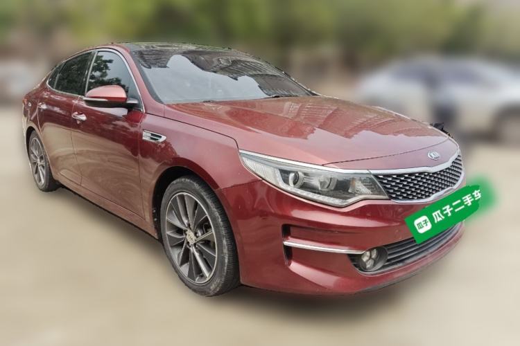 Used Kia K5 2016 2.0L Automatic LUX Front Right 45 Deg