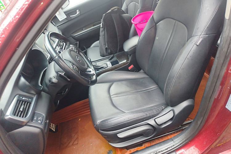 Used Kia K5 2016 1.6T Automatic LUX Left Front Seat