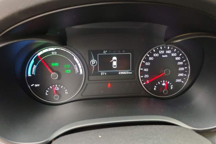 Used Kia K5 2016 2.0L Hybrid GLS Instrument Cluster
