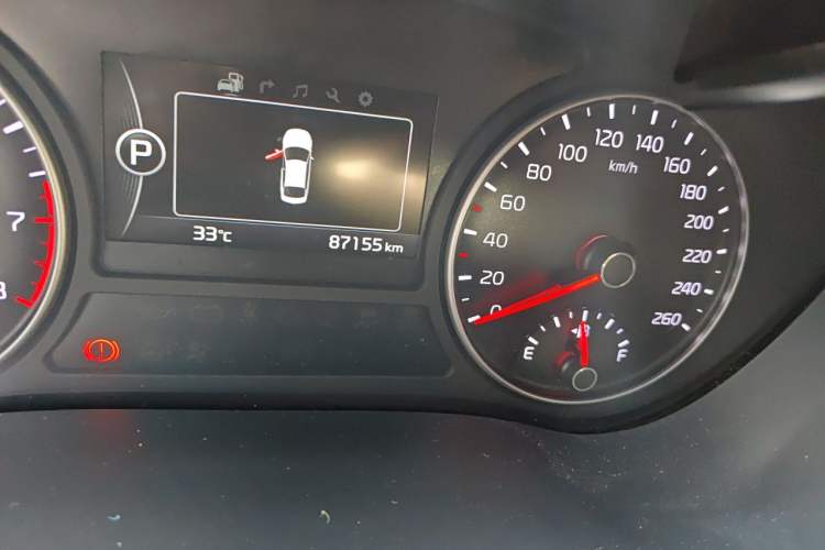 Used Kia K5 2016 2.0L Automatic PRM Odometer Close Up