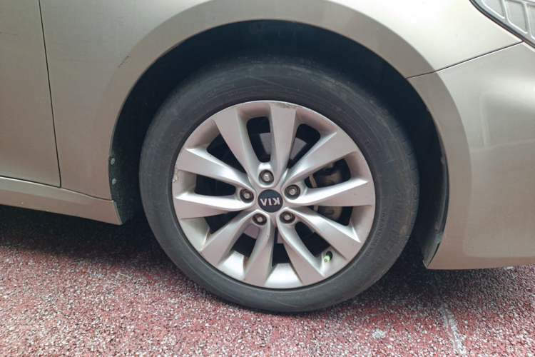 Used Kia K5 2016 1.6T Automatic PRM Right Front Wheel Hub