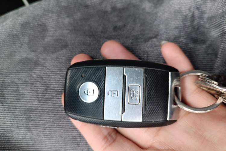 Used Kia K5 2016 1.6T Automatic PRM Vehicle Key