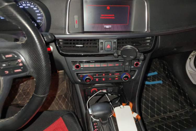 Used Kia K5 2016 1.6T Automatic LUX Audio And AC Panel