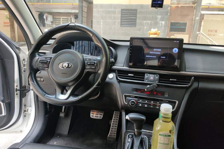Used Kia K5 2016 2.0L Automatic LUX Audio And AC Panel