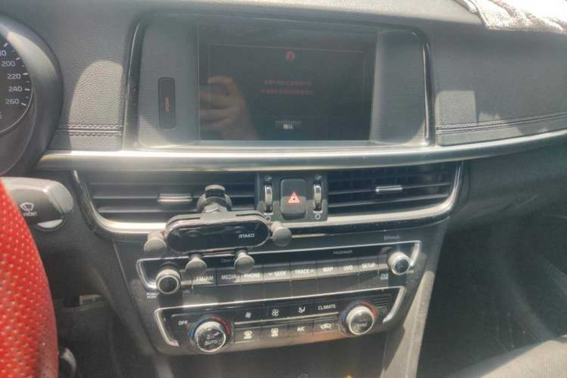 Used Kia K5 2016 1.6T Automatic LUX Audio And AC Panel