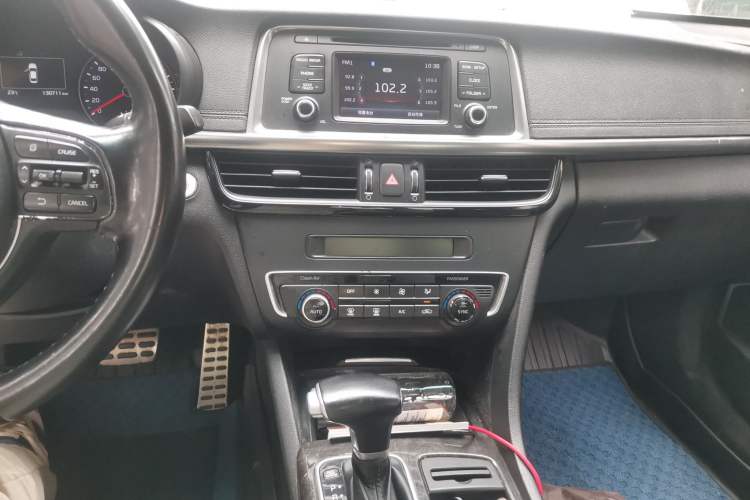 Used Kia K5 2016 2.0L Automatic LUX Audio And AC Panel