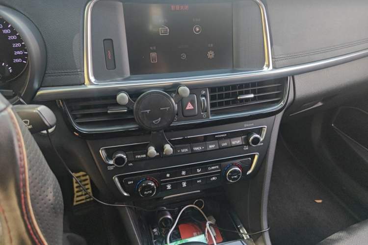 Used Kia K5 2016 1.6T Automatic LUX Audio And AC Panel