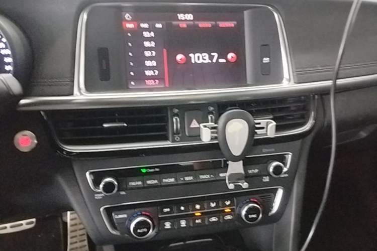 Used Kia K5 2016 2.0L Automatic PRM Audio And AC Panel