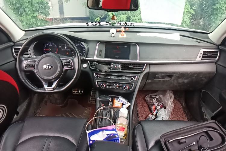 Used Kia K5 2016 1.6T Automatic PRM Center Console