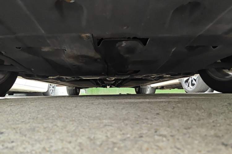 Used Kia K5 2016 1.6T Automatic LUX Chassis Front