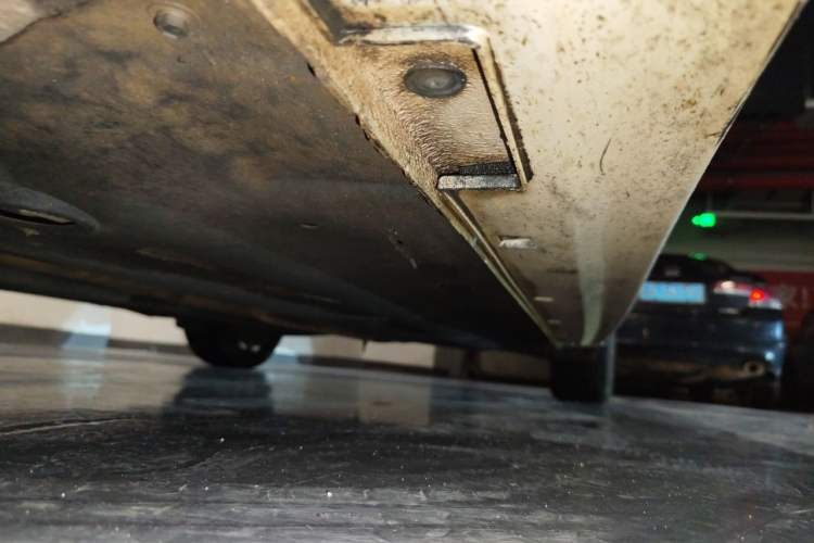 Used Kia K5 2016 1.6T Automatic LUX Chassis Front Left