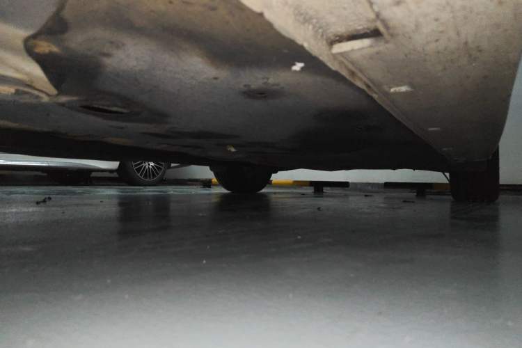 Used Kia K5 2016 2.0L Automatic LUX Chassis Front Left