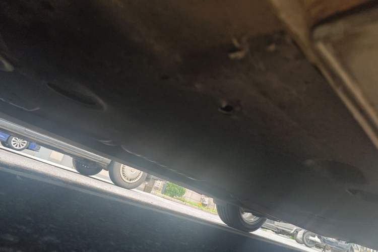 Used Kia K5 2016 2.0L Automatic LUX Chassis Front Left