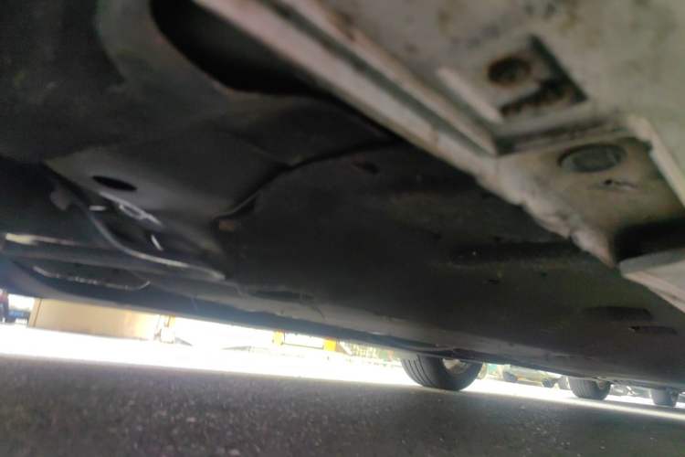 Used Kia K5 2016 2.0L Automatic PRM Chassis Front Left
