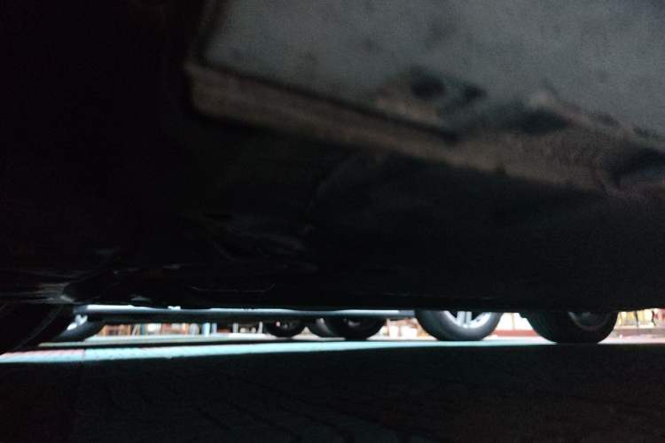 Used Kia K5 2016 2.0L Automatic LUX Chassis Front Left