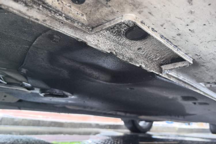 Used Kia K5 2016 2.0L Automatic LUX Chassis Front Left