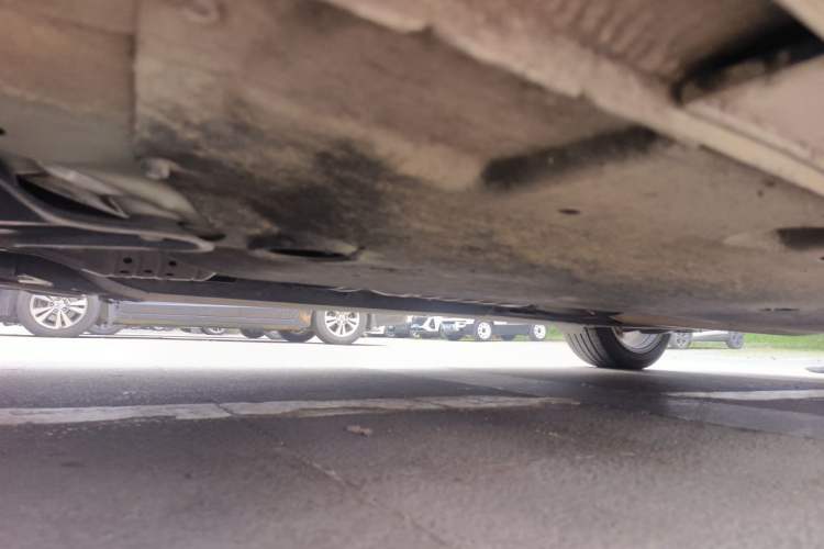 Used Kia K5 2016 2.0L Automatic LUX Chassis Front Left