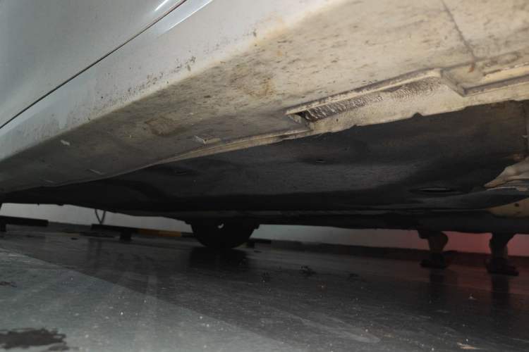 Used Kia K5 2016 2.0L Automatic LUX Chassis Front Right