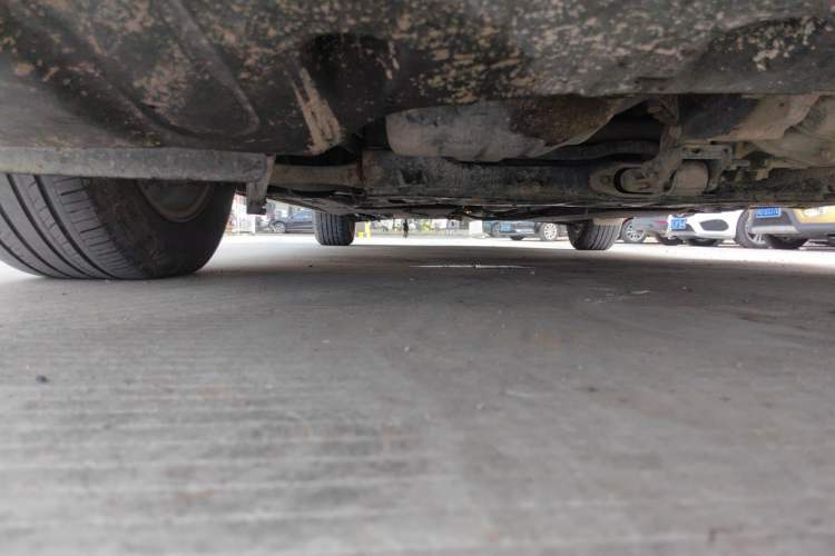Used Kia K5 2016 2.0L Hybrid GLS Chassis Front Right