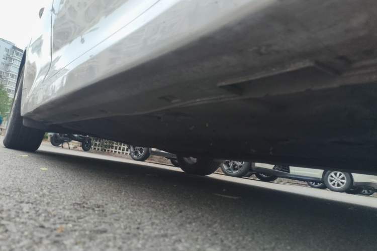 Used Kia K5 2016 2.0L Automatic GL Chassis Front Right