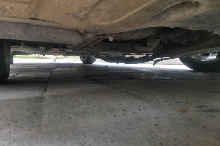 Used Kia K5 2016 2.0L Automatic LUX Chassis Front Right