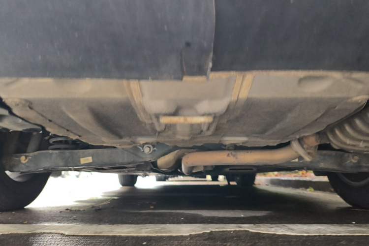 Used Kia K5 2016 2.0L Hybrid GLS Chassis Rear