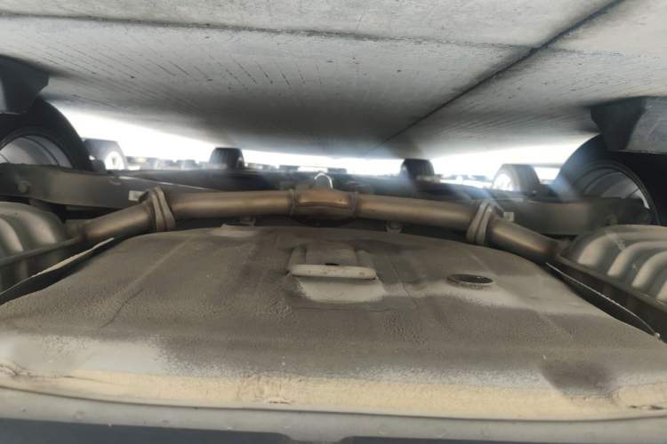 Used Kia K5 2016 2.0L Automatic LUX Chassis Rear