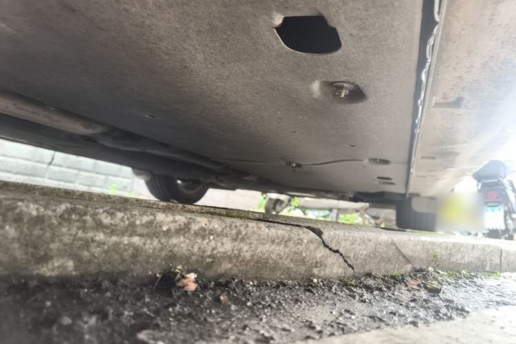 Used Kia K5 2016 1.6T Automatic LUX Chassis Rear Right