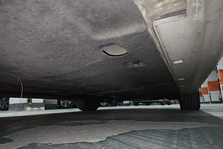 Used Kia K5 2016 2.0L Automatic LUX Chassis Rear Right