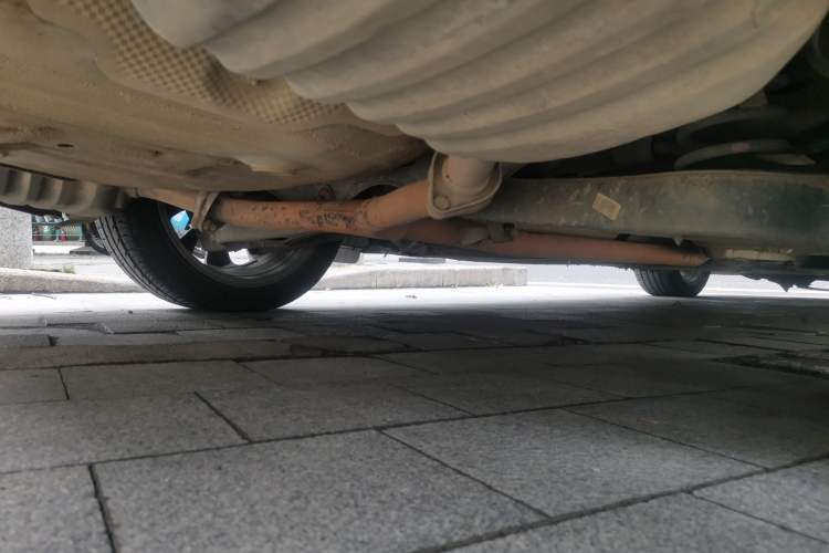 Used Kia K5 2016 2.0L Automatic LUX Chassis Rear Right