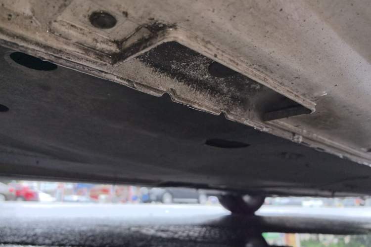 Used Kia K5 2016 2.0L Automatic LUX Chassis Rear Right
