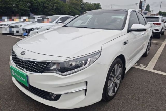 Ojetý Kia K5 2016 2.0L Automatic LUX