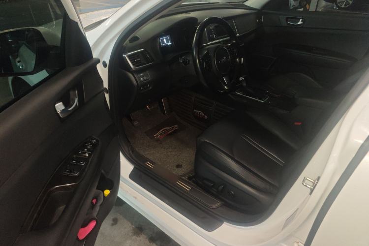 Used Kia K5 2016 2.0L Automatic LUX Driver Seat
