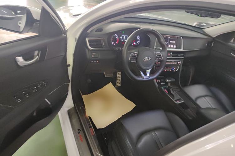 Used Kia K5 2016 1.6T Automatic LUX Driver Seat